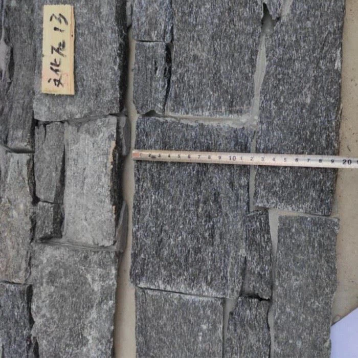 Cultured stone walling panel