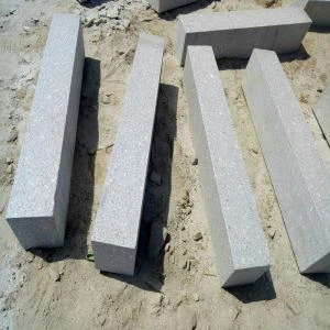 Kerbstone de granito G375
