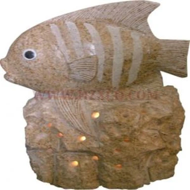 G682 Escultura de Peixe em Granito Amarelo