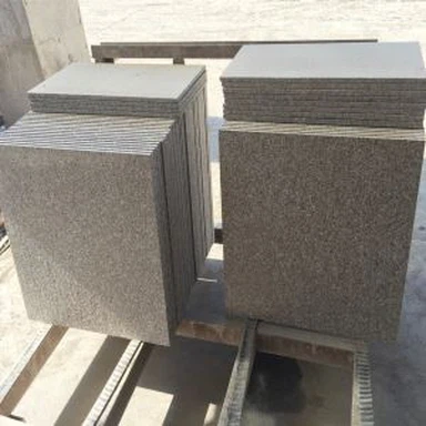 Telhas de granito amarelo G682