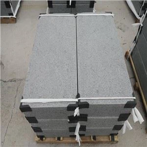 Kerbstone de granito cinza
