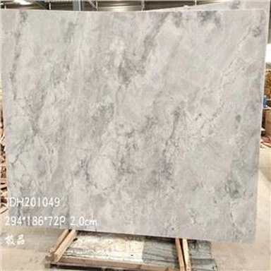 Placas de quartzito superbranco